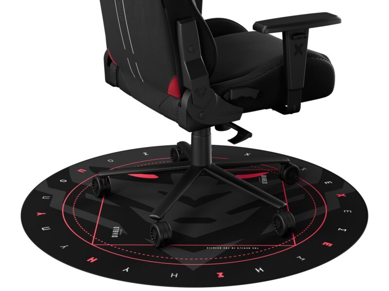 Mata pod fotel gamingowy ochronna czarna z motywem Diablo Chairs