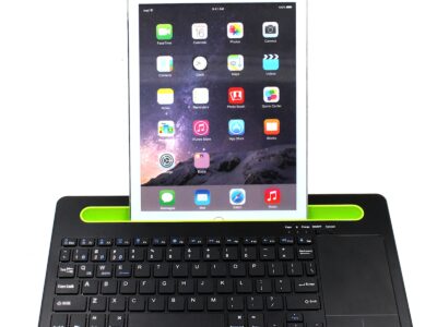 Klawiatura z touchpadem na Bluetooth i podstawką na telefon, tablet, membranowa, mała typerCLAW-BM110