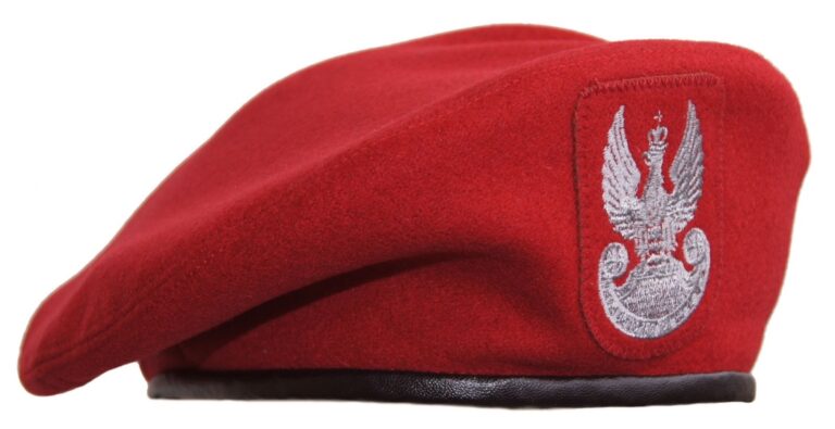 Beret Wojska Polskiego – szkarłatny