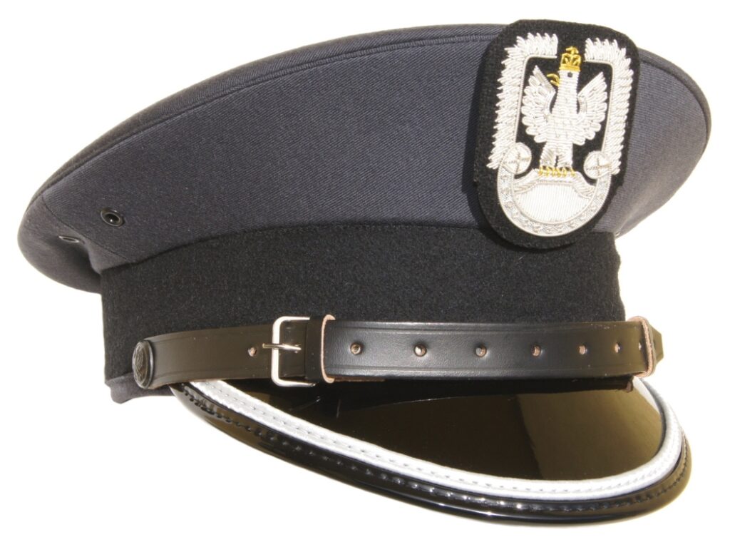 Czapka garnizonowa galowa Sił Powietrznych – oficer młodszy Czapka garnizonowa galowa Sił Powietrznych – oficer młodszy