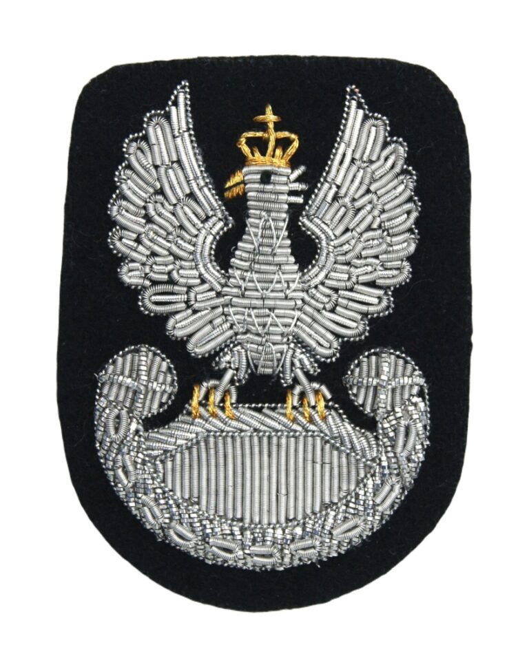 Orzełek Wojska Polskiego do beretu czarnego – haftowany bajorkiem
